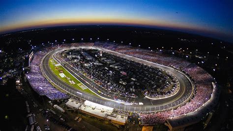 Richmond motor speedway - Anyone who drives a race car in earnest learns there are times when winning demands a risk be taken. The turn looms. The driver alters the line, brakes later, shifts